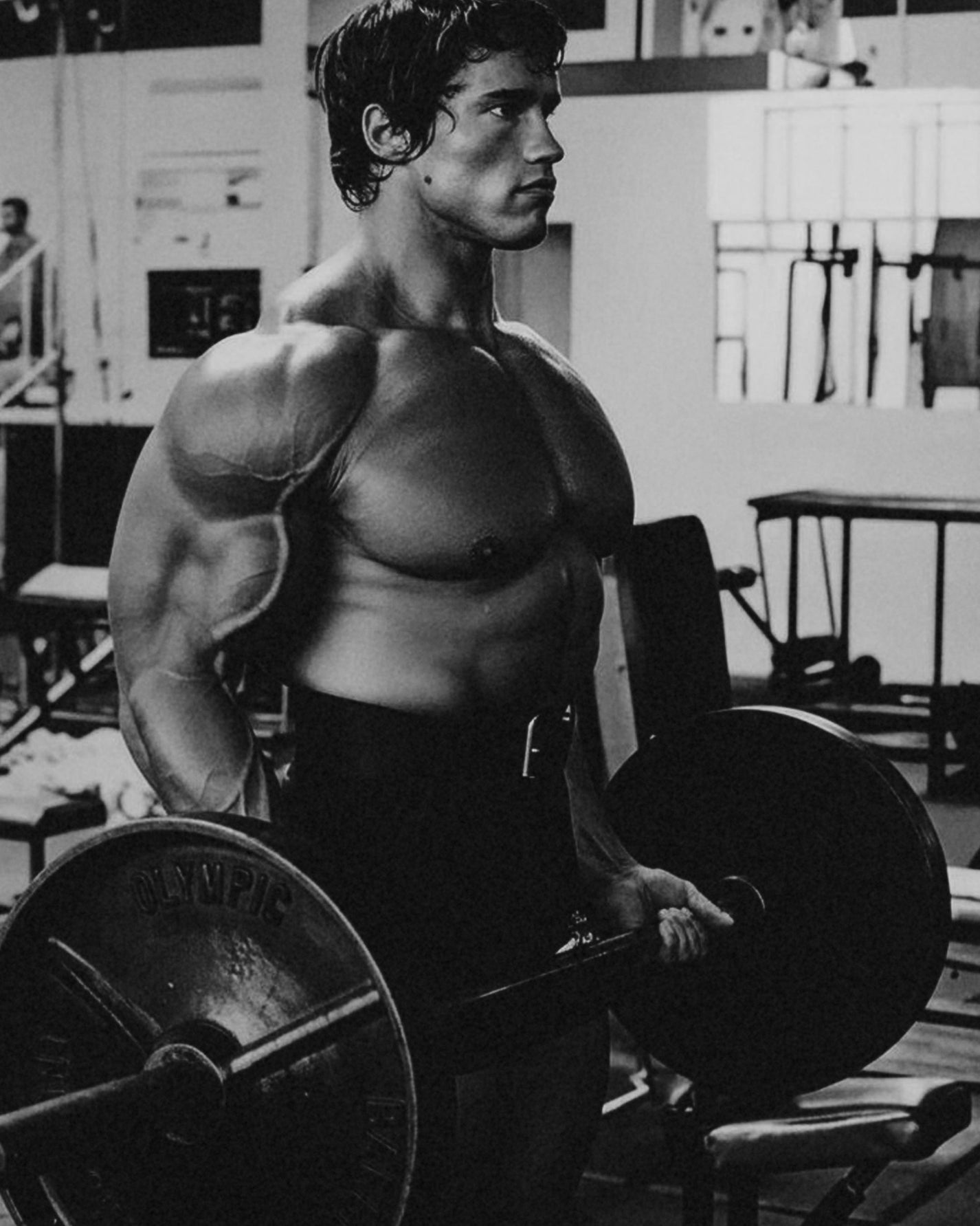 Сколько калорий нужно для качественного набора массы: от профицита до макросов